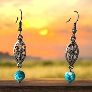 20225 Silver and Blue Dangle Earrings